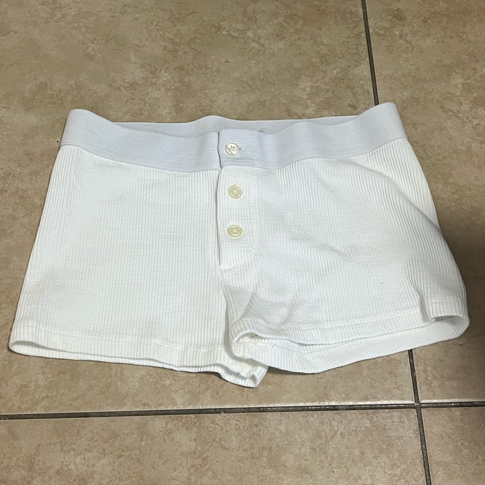 ☆ Brandy Shorts ☆
Fast shipping!!